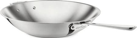 Woks traditionally have a round bottom that has made them famous for evenly distributed heating while. 4 Best Stainless Steel Woks for Induction Cooktop with Reviews