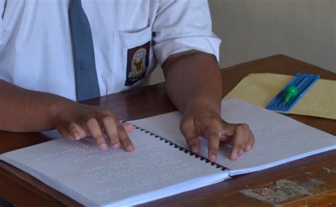 Check spelling or type a new query. Soal UN 2016 Huruf Braille Makan Waktu : Okezone News