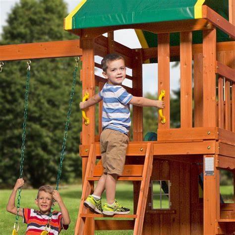 In laboratory testing, our durable cedar wood proved to be rot resistant and highly resistant to natural decay. Backyard Discovery Oakmont Cedar Wooden Swing Set With