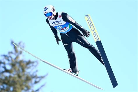 Zostań najlepszym skoczkiem narciarskim na świecie w tej sportowej grze! Skoki narciarskie NA ŻYWO 11-12.01.2020 PREDAZZO WYNIKI ONLINE. Puchar Świata. Terminarz ...