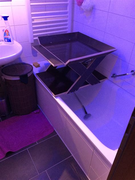 1:05 planung und vorbereitung1:42 badewanneneinbau7:54 fliesenverlegungder einbau einer badewanne auf wannenfüßen muss gekonnt geplant und vorbereitet. Wickeltisch badewanne | Wickeltisch badewanne, Wickeltisch ...