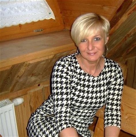 Mature dating for over 60's is quite common nowadays. Mature single dating site, world's best free casual personals!