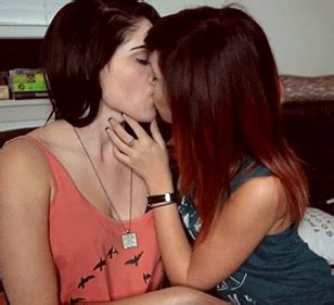 Natalia slides in between haven's milky white thighs and feasts her on beautifully smooth pink, budding flower. ellosteph gif | Tumblr