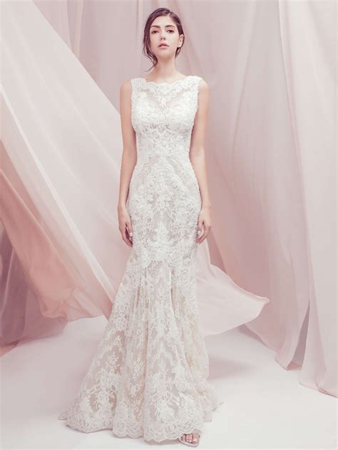 Bridal collection takes its inspiration from the facets of cut. Snow by Annasul Y. | PENELOPE | Bateau Neckline Mermaid ...