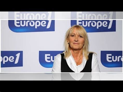 Je serai à l'antenne à la rentrée. Julie Leclerc écartée d'Europe 1? - YouTube