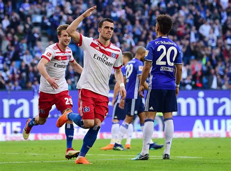 Sportbekleidung, mit der man als fan immer eine gute figur macht! 14-Millionen-Mann Kostic: Das ist seine HSV-Bilanz