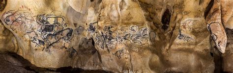 Step back in time to the dawn of creativity 36,000 years ago. Making of du reportage photo de La Grotte Chauvet par ...