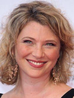 Cécile bois (born 26 december 1971) is a french actress originally from lormont, gironde. Cécile Bois âge : 47 ans