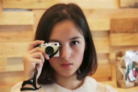 10,067 likes · 21 talking about this. Video dan Foto Chelsea Islan Hebohkan Internet - Gosip Artis