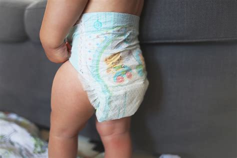 Ein nasses bett ist eine höchst unangenehme sache: Die neue Pampers Baby-Dry Windel im Test | Wunderhaftig