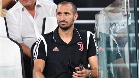 Giorgio chiellini) — итальянский футболист, защитник, выступающий за «ювентус» и сборную италии. Названы сроки восстановления Кьеллини | ReadFootball