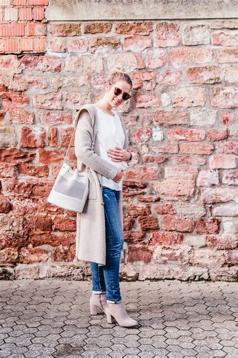 Reife blonde nylonschlampen beim solofick. Halbzeit: SSW 22 und neue Bluse von Peek & Cloppenburg