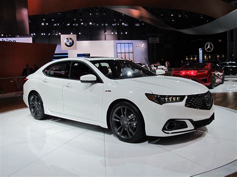 The lethal combination of comfort and sportiness, acura comes. 2018 Acura TLX preview