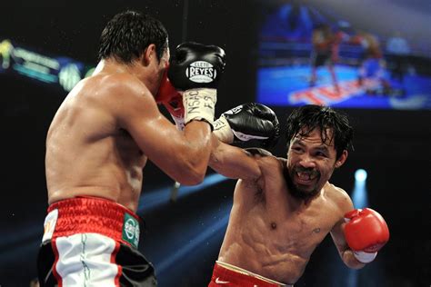 Manny pacquiao fighting against floyd mayweather. Effective Aggressor: Breaking Down the Scoring of Pacquiao ...