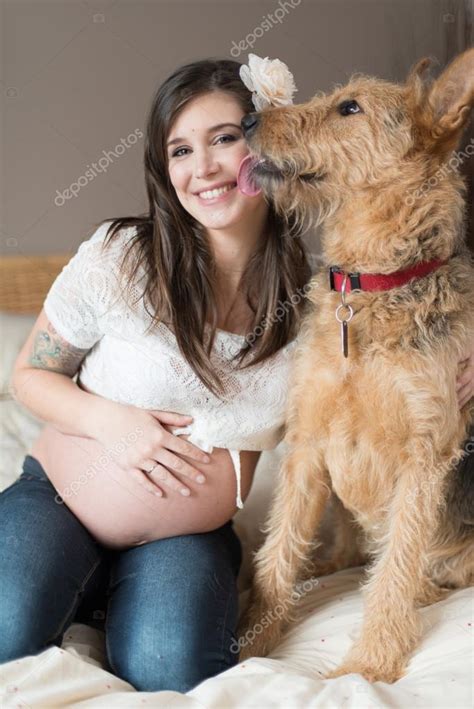 Hot blonde gets nasty with two new lovers 3 min. Pictures : pregnant dogs | Trendy pregnant woman with her ...