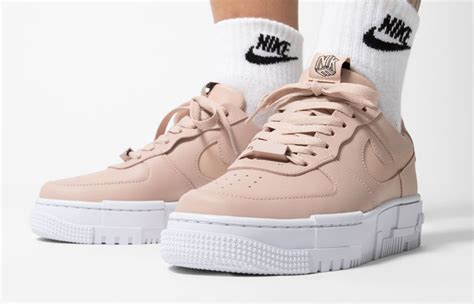 Nike air force 1 pixel trainers summit white dark beetroot uk 8 / eu 42.5. Nike Air Force 1 Pixel Particle Beige CK6649-200 - Fastsole