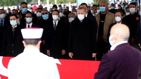 Hasan yılmaz 1967 tarihinde kastamonu'da doğdu. Mesut Yılmaz ebedi yolculuğuna uğurlandı - YENİ ASYA