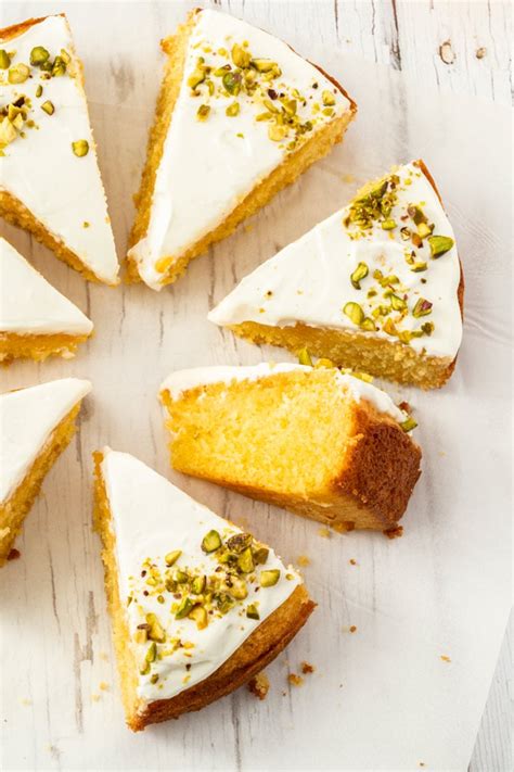 The semolina bakes into a crunchy layer on the top and bottom but stays moist and delicate within for this cake recipe. Do You Need To Put Syrup Kn Semolina Cake / Lebanese ...