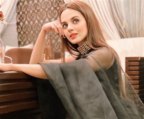 She is also popular on social media. Komal Meer Proves Why She is the Most Promising New Face in Lollywood Pictures - Lens