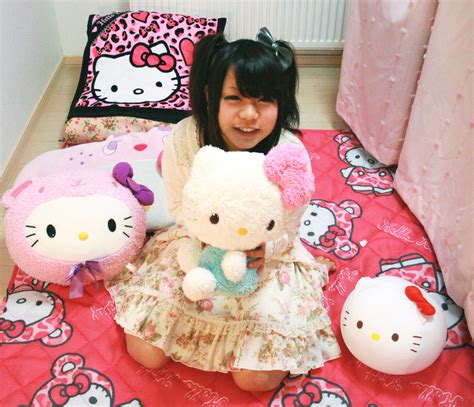 Check spelling or type a new query. Nearly four decades on, Hello Kitty continues to entrance ...