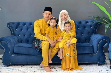 Siti elizad bersama suaminya, shamsul baharin abdul rahman sudah lima tahun mendirikan rumah. Nanas punca Nadya Syahera keguguran anak kembar? - "Saya ...