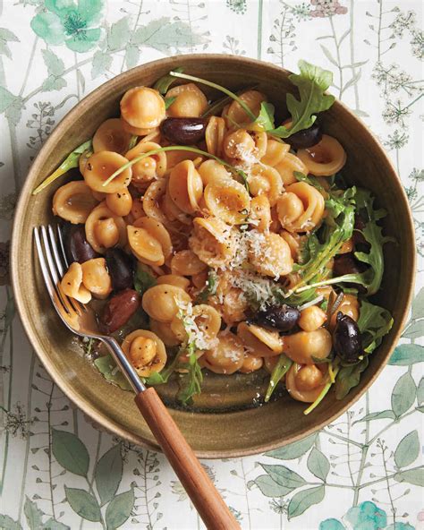 Watch martha prepare a cold pasta salad with sauteed leeks, corn, cherry tomatoes, and fresh basil. Eat Like an Italian: 10 Amazing Orecchiette Recipes ...