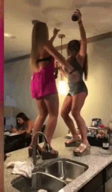 Cute teen girls filmed at college party getting wild and experimenting. Laugh Out Loud Humor For You! (26 Pics | Dance fails ...