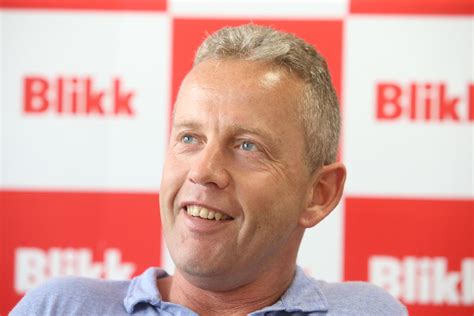 A világ egyik pontján sem küldenek el ennyien a jó kurva. Kisbabás fotóval árulta el Schobert Norbi a nagy hírt! Itt ...