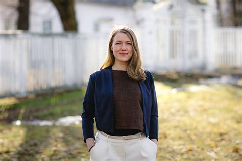 Her fungerende partileder arild hermstad (t.v.) sammen med partileder une bastholm, som er i fødselspermisjon. Politisk frokost med Une Aina Bastholm - Litteraturhuset i ...