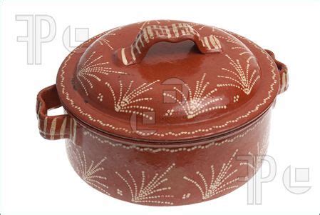 Most important, we are providing healthy benefits and taste to our family. Clay Pot Cookware | Picture of Clay pot for cooking ...