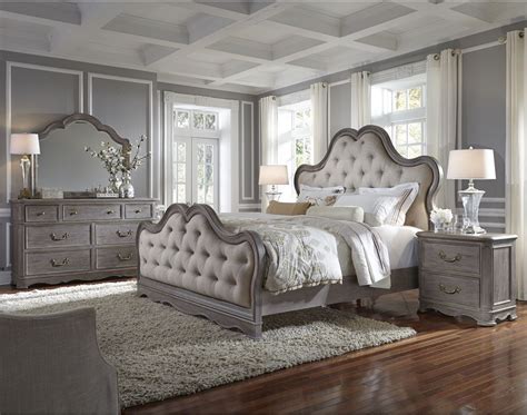 Pulaski bedroom furniture, pulaski furniture has been manufacturing high quality bedroom furniture since 1955, when their first factory opened in pulaski, virginia. Pulaski Furniture Simply Charming Upholstered Bedroom Set ...