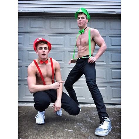 Logan paul has decided what he really wants to do in life is get punched in the face. 56 best Logan Paul images on Pinterest | Dream boyfriend, 4 life and Attractive guys