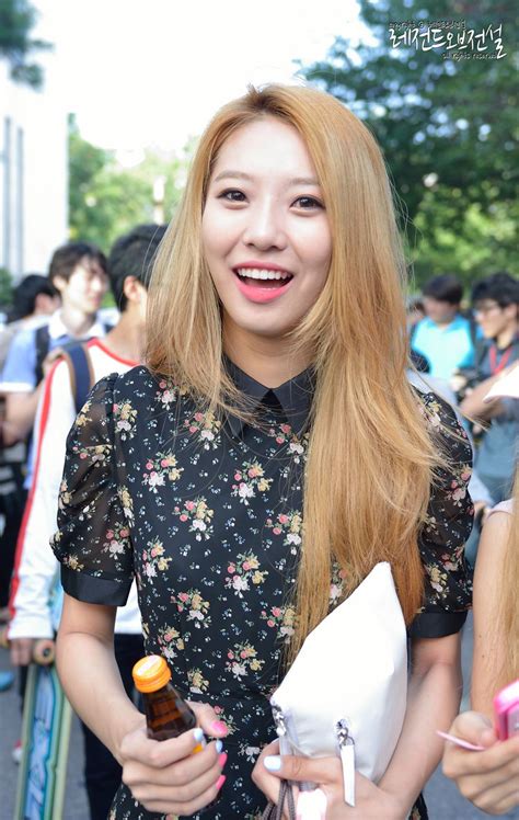 Song dahye (송다혜) of bestie focused fanpage (born 12th june 1993). Bestie Dahye Skirt Fashion - BESTie DaHye | Pop fashion, Fashion, Girl fashion : On 05 sept 2017 ...