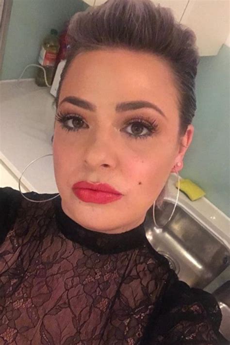 Lisa is a young, fair skinned girl, wearing a long dirty white shirt and red shoes. Ant McPartlin's ex Lisa Armstrong praised for glamorous ...