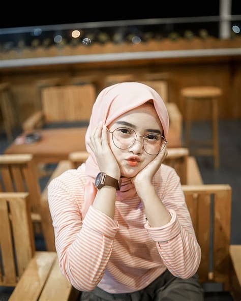 We did not find results for: Foto Cewek2 Cantik Lucu Berhijab Buat Quotes : Kumpulan ...