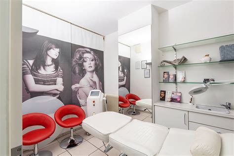 1 bis 25 von 207 adressen zu salon in dortmund mit telefonnummer, öffnungszeiten und bewertung gefunden. Beauty Lady Dortmund | Kosmetikstudio in Innenstadt ...