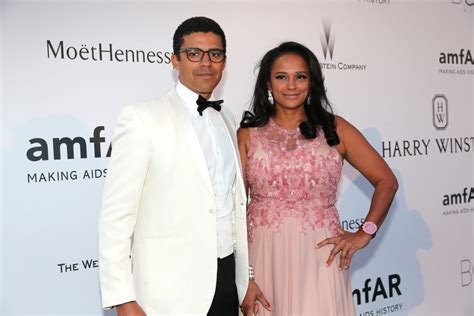 Dos santos' and kukanova's children include isabel dos santos, the richest woman in africa. Portugal : Après le gel de ses avoirs, Isabel Dos Santos ...