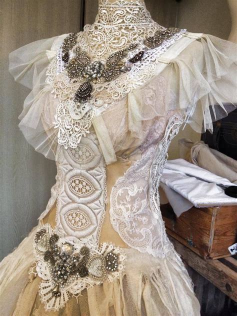 #kate moss #kate moss wedding #deco #gold lace #cream lace #john galliano #garter #the great gatsby #bohemia #vintage #couture garters #wedding garters #bridal #costume #theatrical #model #antique couch #gold lace. Custom Made Wedding Dress,vintage Inspired Wedding,antique ...