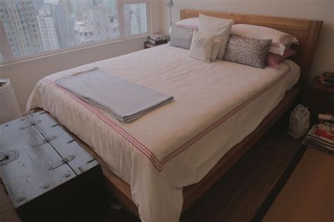 Overstock.com has been visited by 1m+ users in the past month Solid teak wood bed frame (w/ mattress) | Secondhand.hk