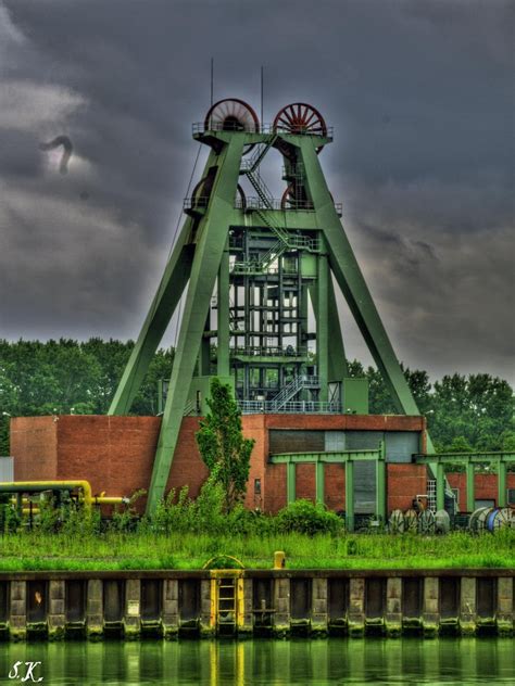 Bergwerk haus aden has 354 members Bergwerk Ost - Schacht Haus Aden 2 Foto & Bild | industrie ...