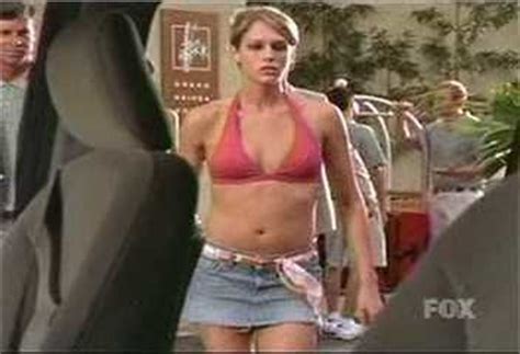 Brooke burns is an american actress and former fashion model, best known for her role on the television series baywatch and baywatch hawaii. Amanda Righetti :: Celebrity Movie Archive