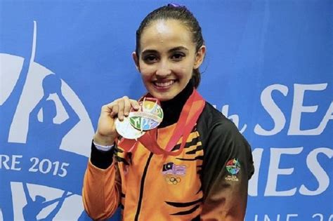 Farah ann abdul hadi atau lebih dikenali sebagai farah ann adalah ratu gimnastik malaysia. Clerics Criticise Malaysian Gold Medalist Gymnast For Her ...