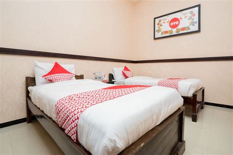 For you, travelers who wish to travel comfortably on a budget, oyo 564 bunga matahari guest house and hotel is the perfect place to stay that. Discount 90% Off Matahari Guest House Indonesia | Hotel ...