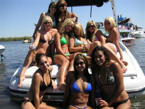 Party cove has existed on the lake at various sites since the 1960's. limo service Archives - Land Yacht Limos