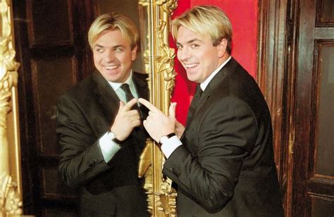 Born horea augustus brenciu ˈhore̯a awˈɡustus on 27 august 1972 in brașov) is a romanian singer, television host for the romanian version of dancing with the stars, entertainer, and philanthropist. Cu 10 kilograme mai gras si parul blond platinat. Horia ...