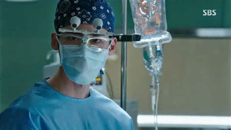 Akan datang di hyppsensasi saluran 116 pada 29 julai jam 9 malam.selepas kematian mendadak tunangnya, seorang gadis yang trauma dan putus asa terhadap cinta. Drama Oh Drama: Sinopsis DOCTOR STRANGER Episode 9 Bagian 1