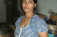 aunty tamil nighty saree wife coimbatore bhabi