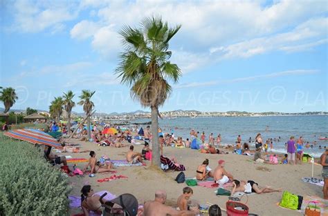 Check spelling or type a new query. Plage de la base nature - Handiplage Fréjus (83) Var PACA ...