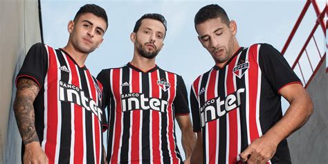 A partida terá narração de luiz alano e comentários de se você é flamenguista e está inquieto. Adidas e São Paulo lançam novos uniformes no Morumbi com ...