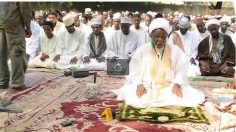 The governor has spoke on phone with sheik ibraheem zakzaky and later proceeded to zaria to see things for himself. Photos Of El-rufai With El-zakzaky In January - Politics ...